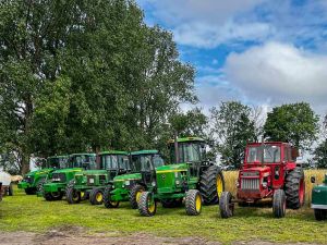 Ängshög öppet garage 2025